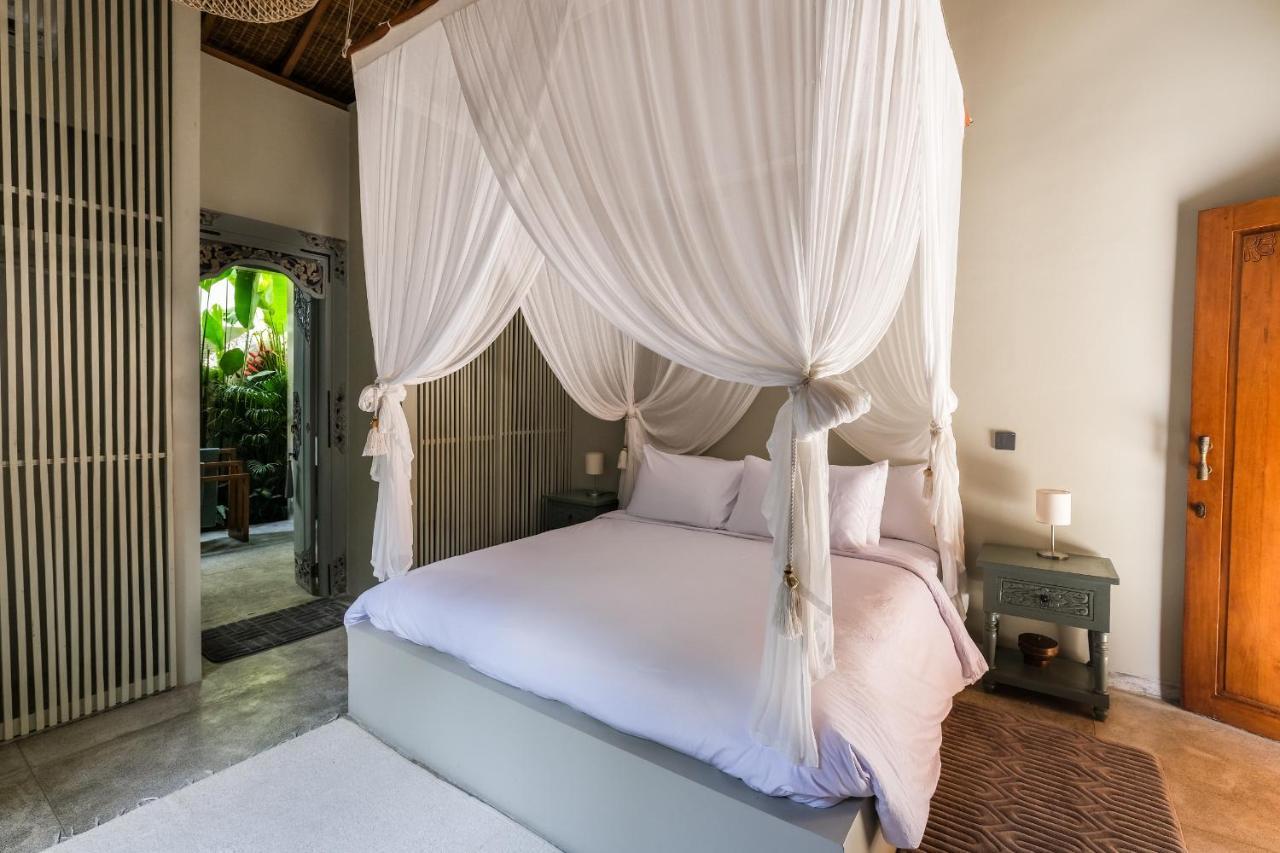 Villa Kikaa Bingin Улувату Экстерьер фото